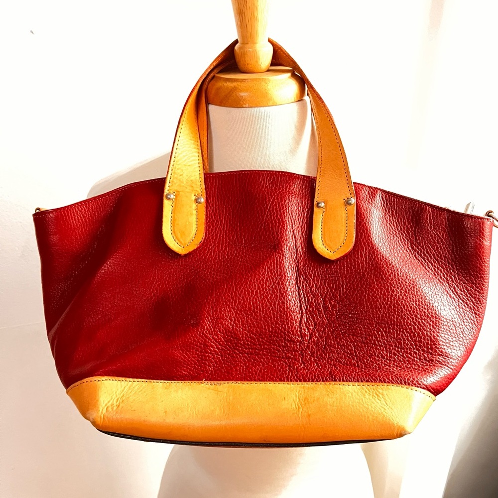 Vera Pelle Red and Tan Leather Bucket Tote Bag